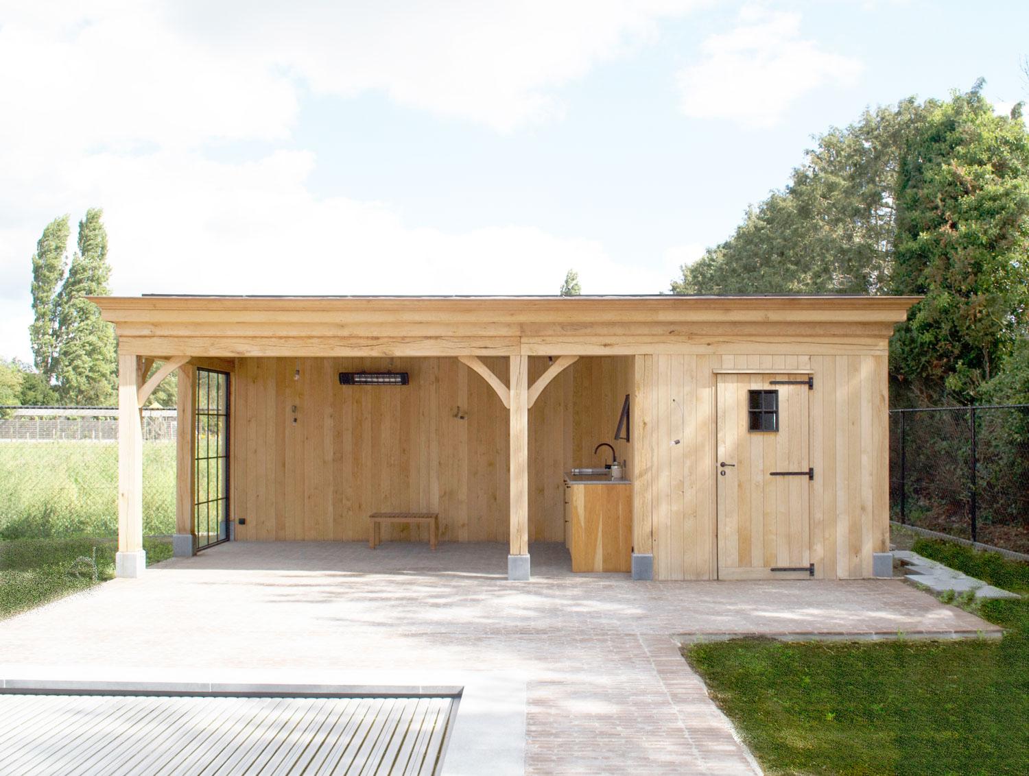 Ontdek prachtige bijgebouwen op maat. Hoogwaardige materialen en vakmanschap voor een duurzame, natuurlijke uitstraling in elke tuin. Creëer jouw perfecte buitenruimte met een stijlvol bijgebouw.